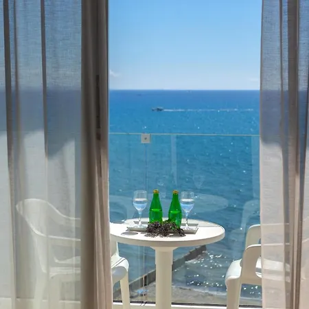 Апарт-отель Costantiana 3*