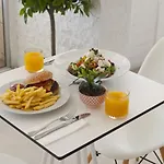 Hotel de apartamente Costantiana Larnaca