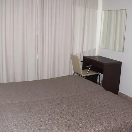 Costantiana Hotel apartamentowy Larnaca