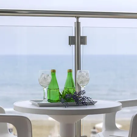 Aparthotel Costantiana Larnaka