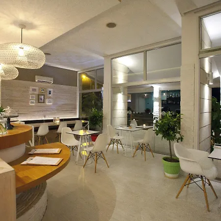 Apart-hotel Costantiana Larnaca