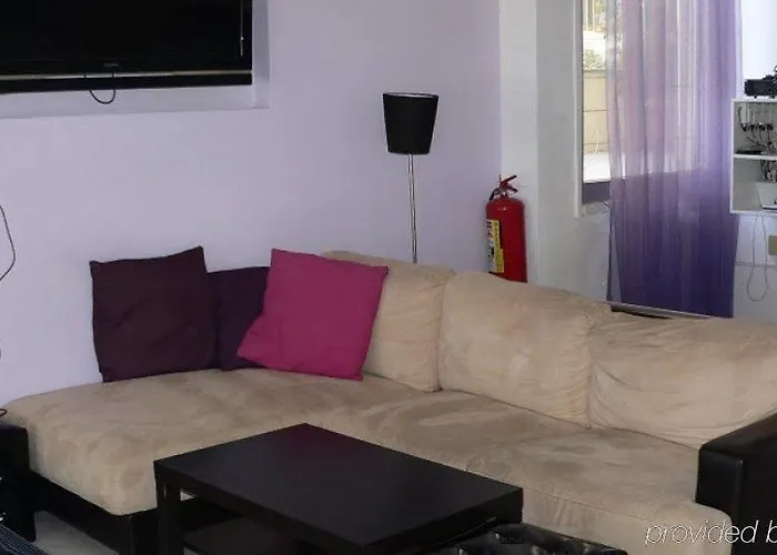 Costantiana Lejlighedshotel Larnaca